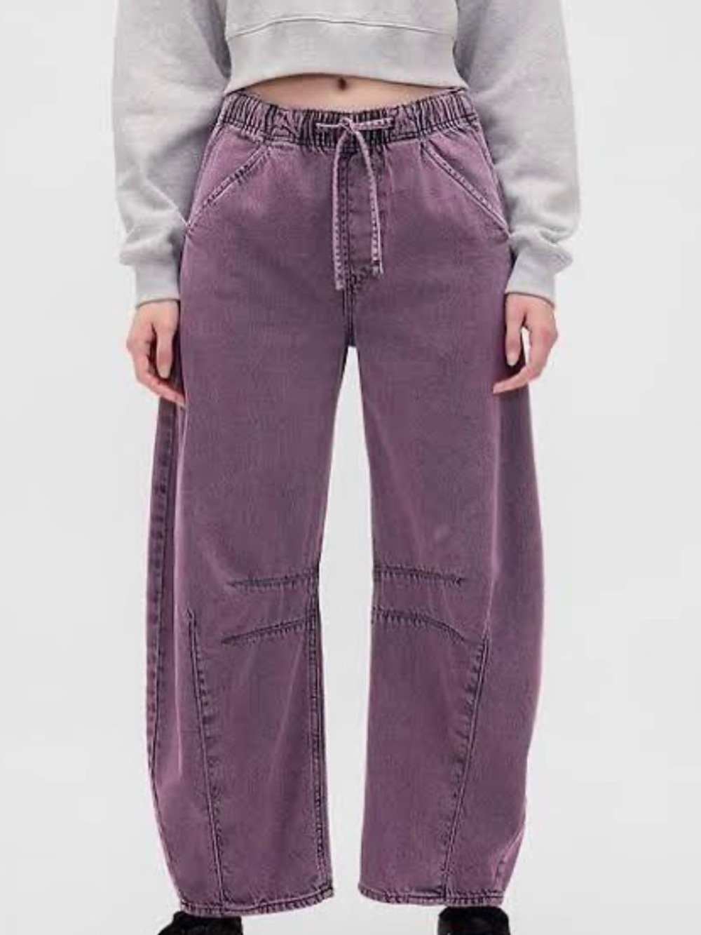 Gap Ultrasoft High Rise
Horseshoe Jean Purple Wash 23"
Inseam Size S Petite